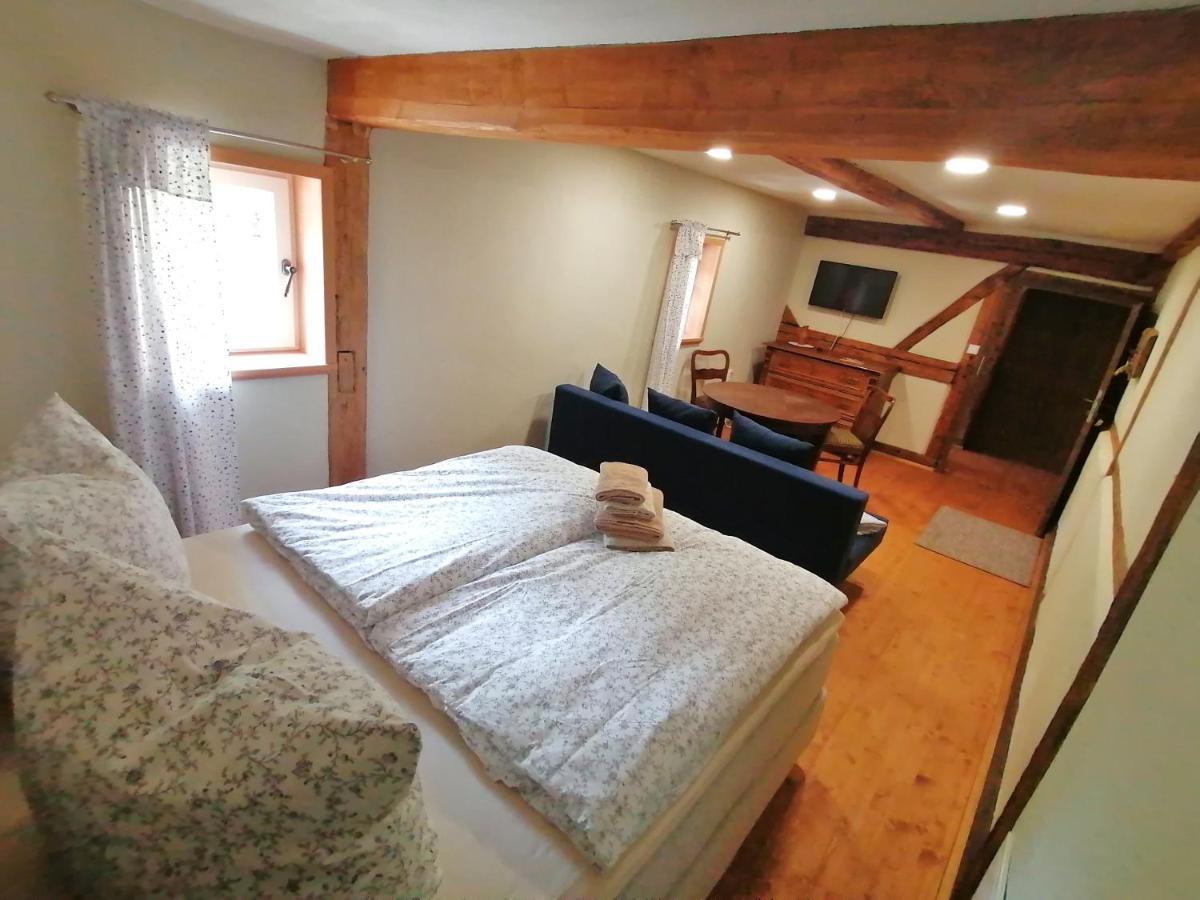 Pferdehof Am Burgsberg, Ferienzimmer, Monteurzimmer